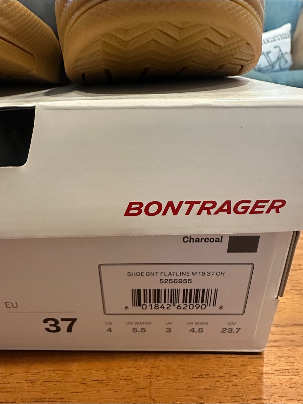 Bontrager Flatline Mountain Bike Shoe - Picture 2 of 4